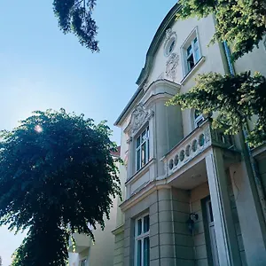 Hacienda Apartment