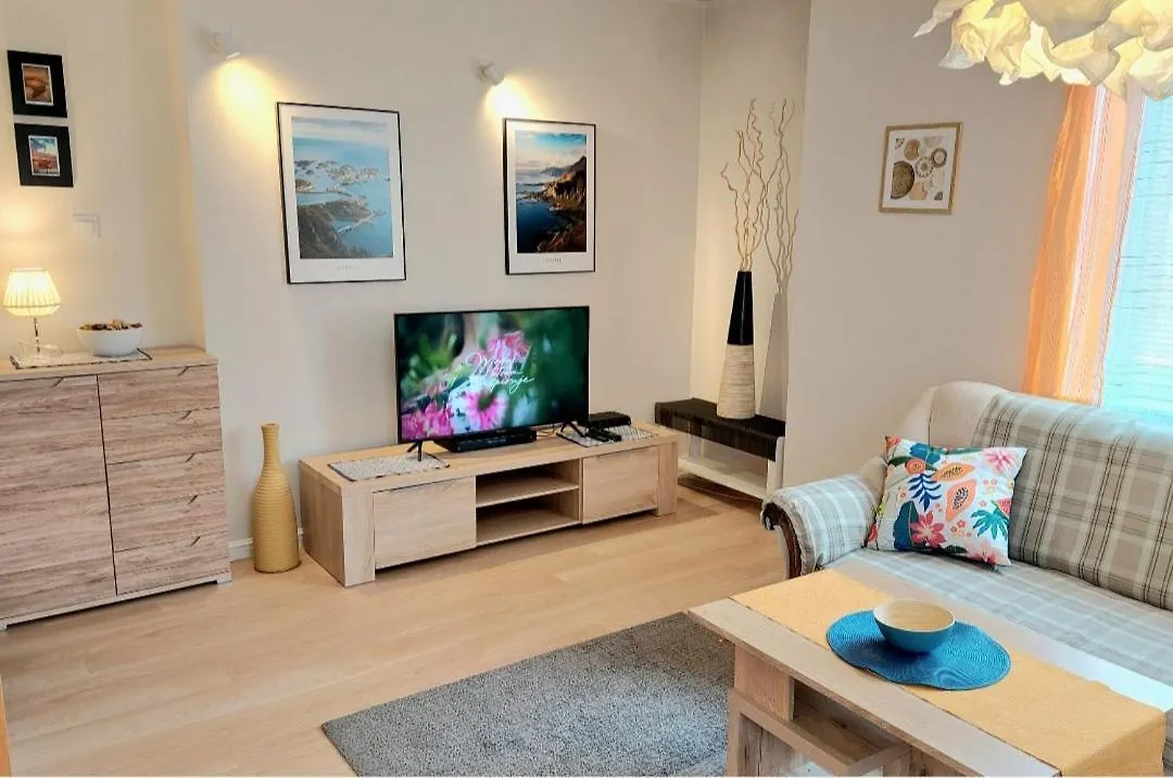 Apartament W Spokojnej Okolicy Nr2 - Sopot Kamienny Potok 0*,  פולין